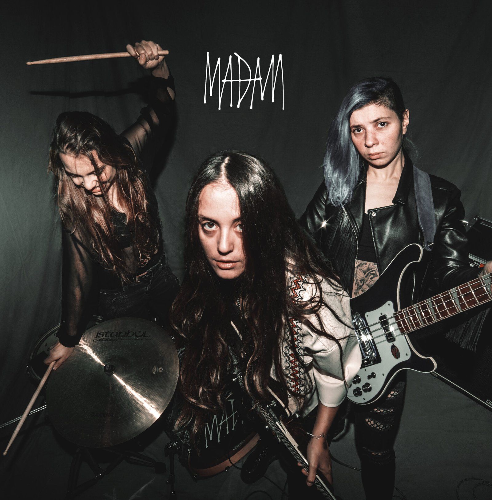 Pochette de l'EP II de Madam