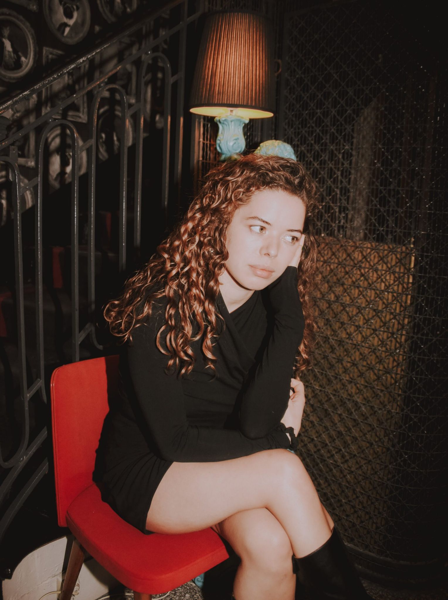 Nilüfer Yanya par Inès Zouane