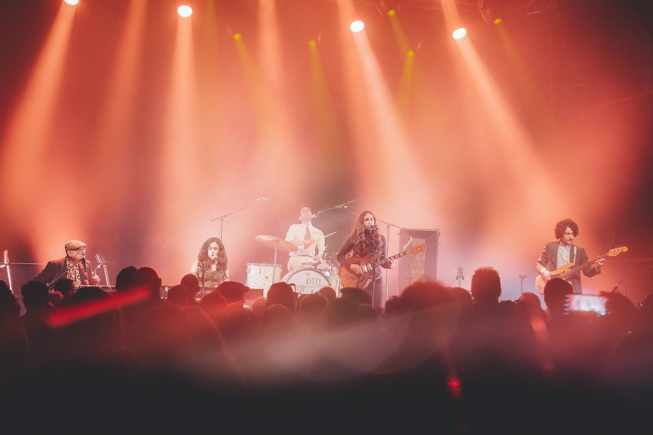 Kitty, Daisy & Lewis