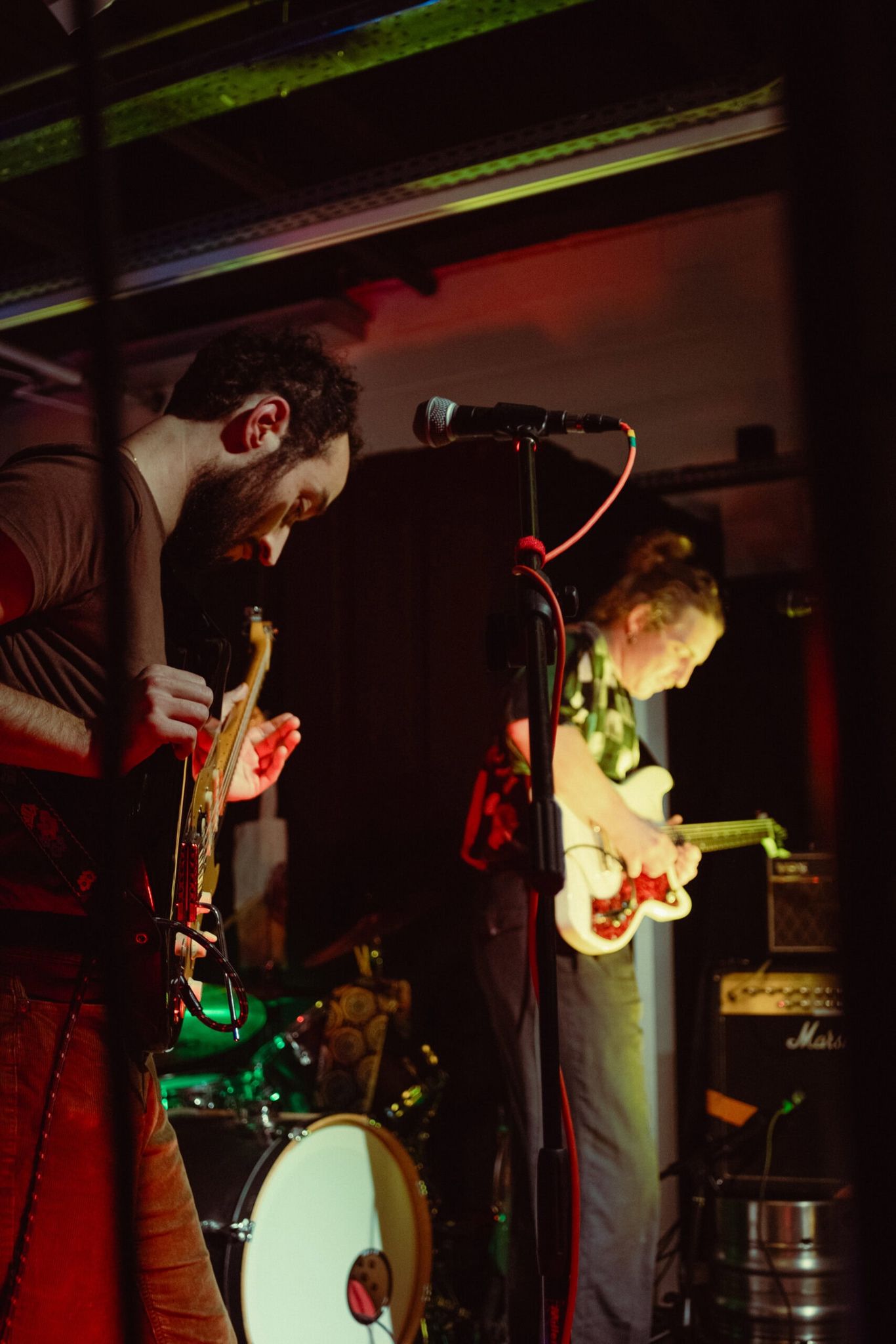 Julien et Nils des Barking Spiders. (Crédits photo : Jordan Parr)