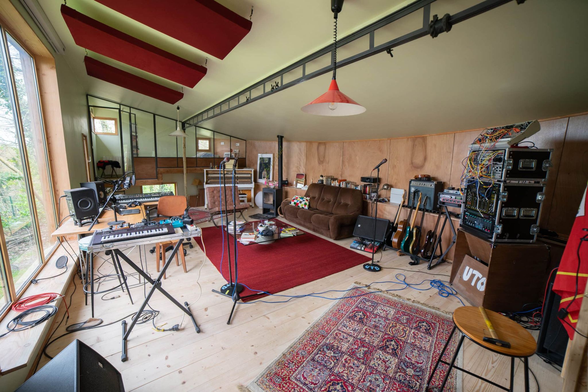 UTO : Studio La Hutte